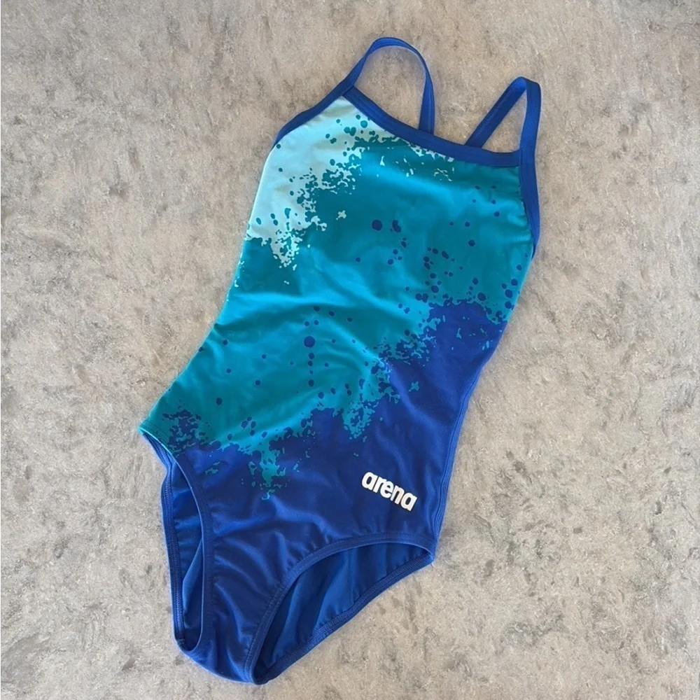 Arena Women's One Piece Swimsuit Spraypaint Light Drop Back size 26 NEW